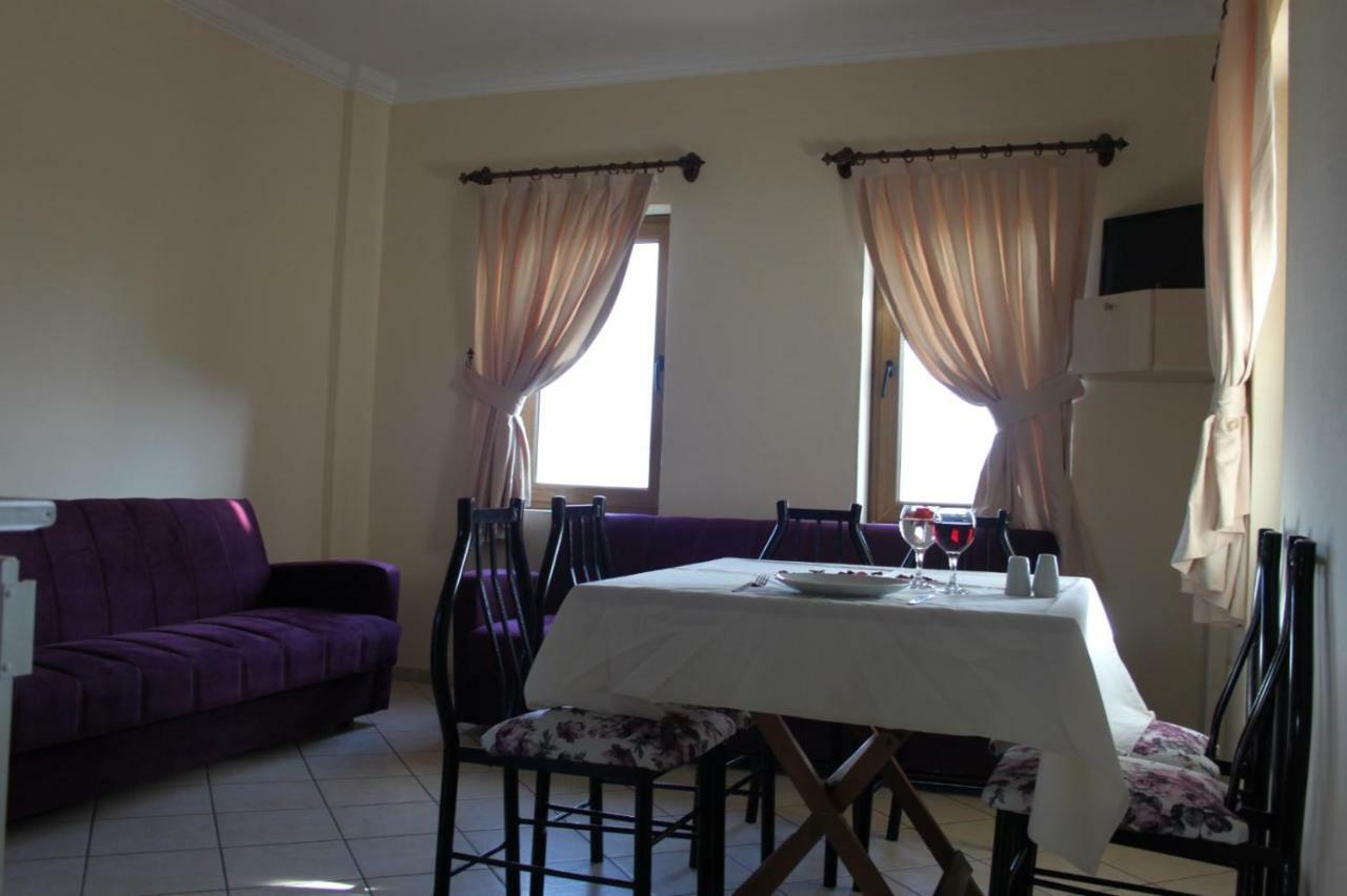 Ozukara Apart 2 Gumbet ภายนอก รูปภาพ